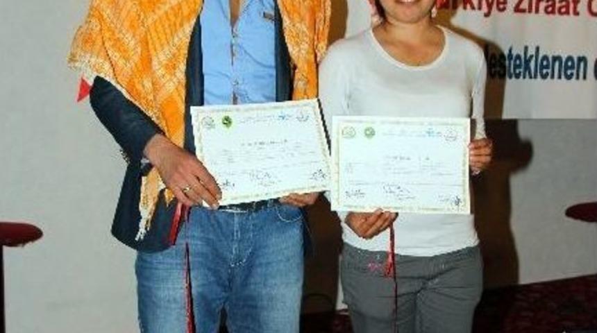 &Ccedil;obanlık Kursunda Tanışıp, Sertifika T&ouml;reninde Nişanlandılar