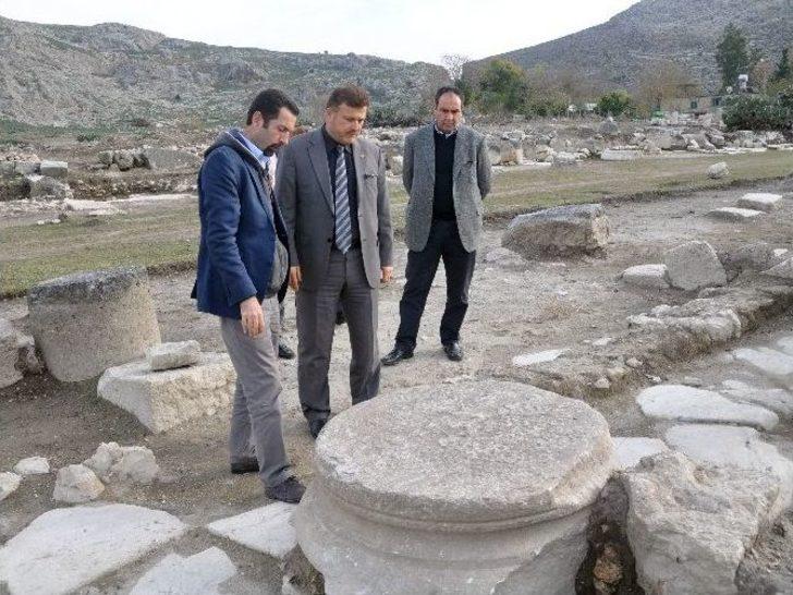 Anavarza’da Dünyanın İlk Duble Yolu Ortaya Çıkartılıyor G1