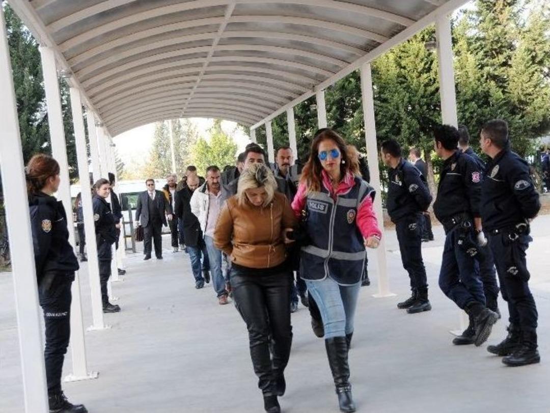 Antalya&rsquo;da 350 Polisin G&ouml;rev Aldığı Tefecilik Operasyonu