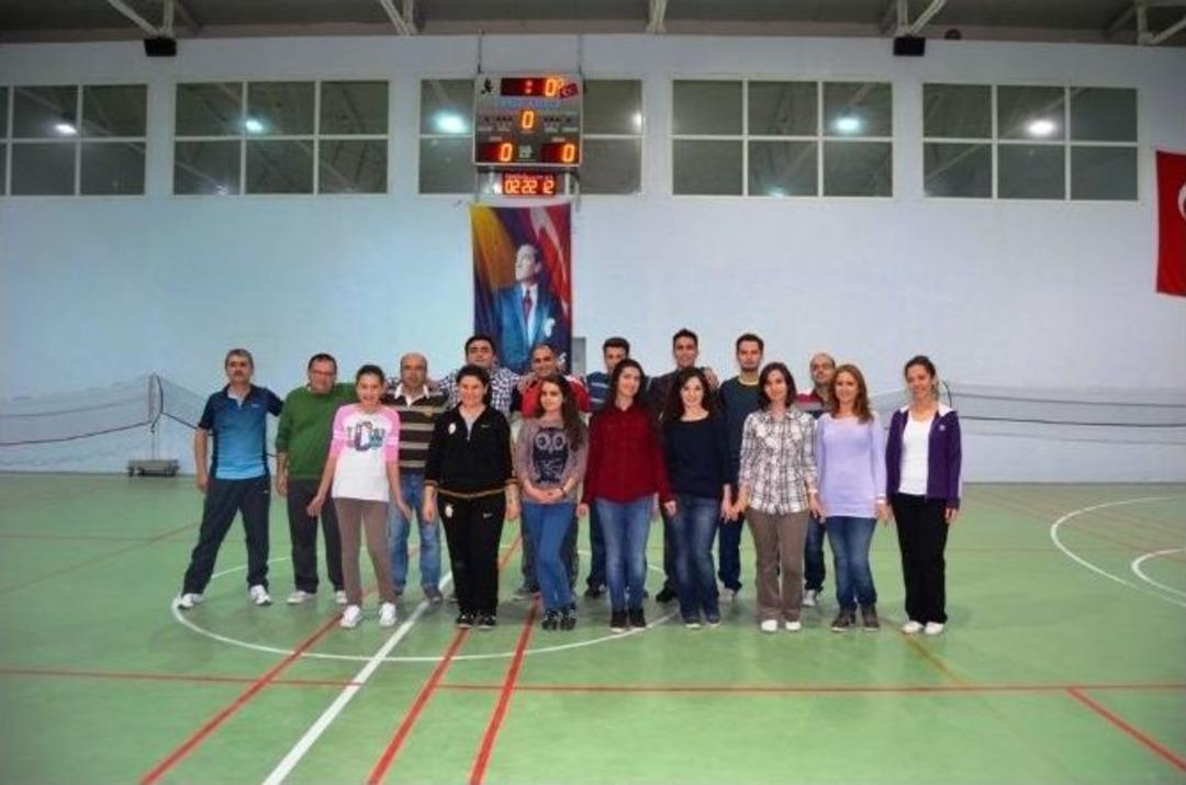 Selendi Zeybek &Ouml;ğreniyor