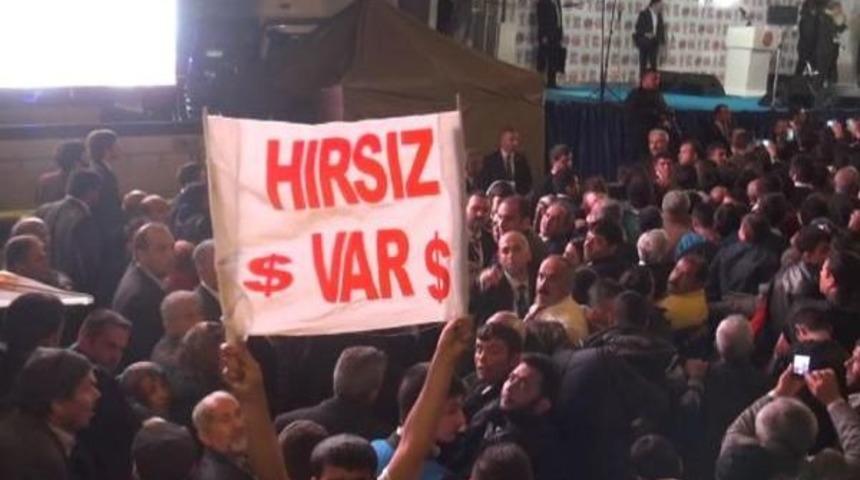 Pankart Saniğina, Biçaktan 3 Bin 400 Lira Ceza