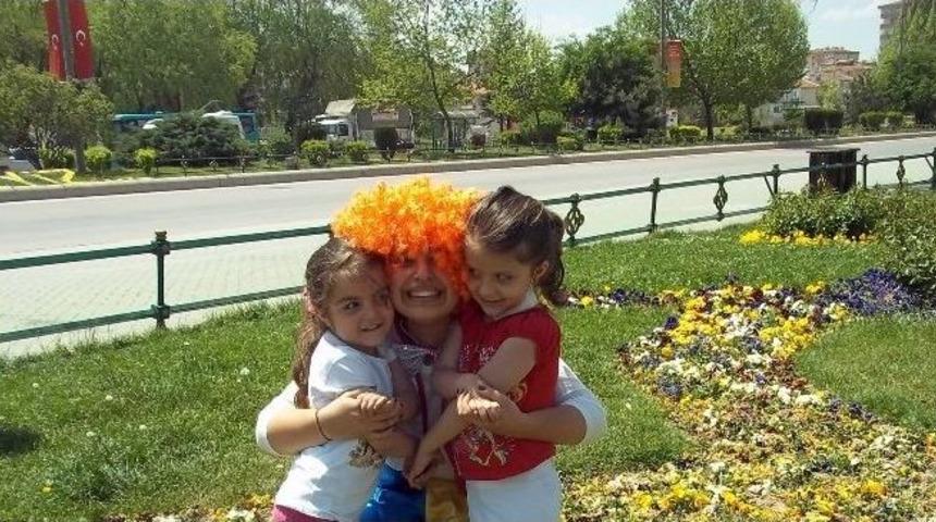 L&ouml;sev&rsquo;den D&uuml;nya G&ouml;n&uuml;ll&uuml;ler G&uuml;n&uuml; Mesajı