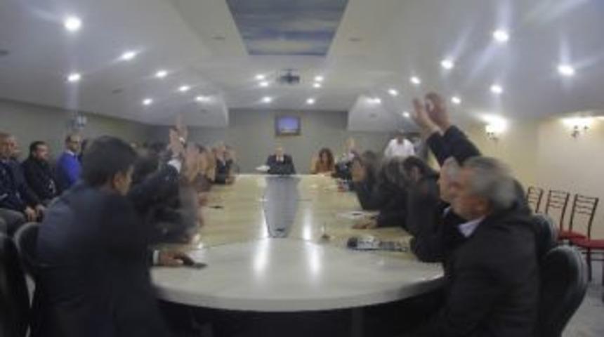 Hendek Belediyesi 2014 Yılında 13 Toplantı&rsquo;da, 60 Karar Aldı