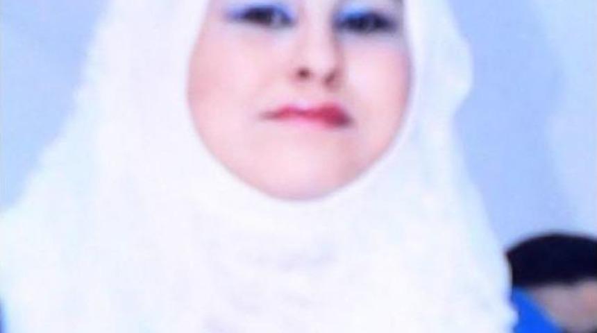 Suriyeli Eşinin Altin Ve Paralarla Ka&ccedil;tiğini İddia Etti