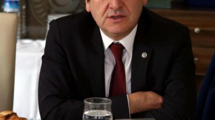 Merkez Parti Genel Başkan Yardimcisi T&uuml;men : Partimize Katilimlar Olacak