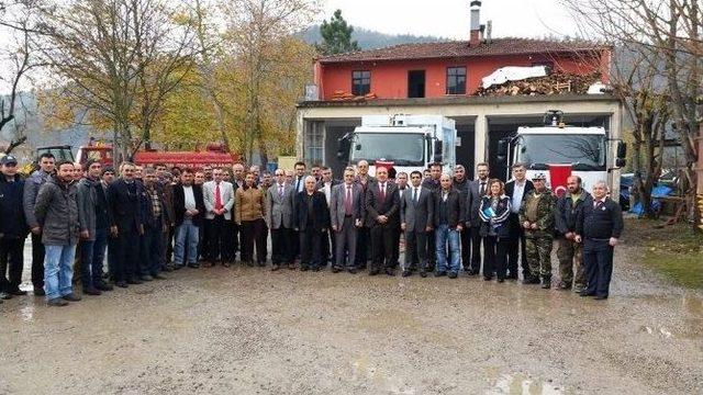 Ulus’ta Yeni Çöp Aracı Ve Arazöz Hizmete Başladı