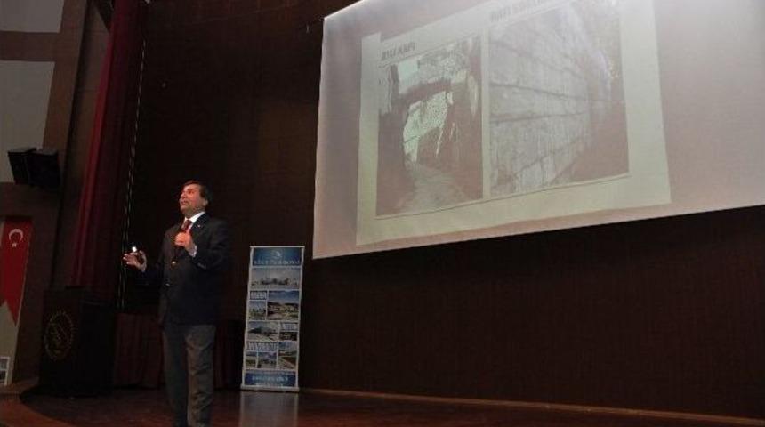 &Uuml;niversite &Ouml;ğrencilerine Turizm Dersi