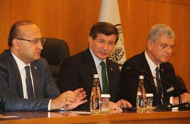 Başbakan Davutoğlu Yunanistan&rsquo;a Gitti 1