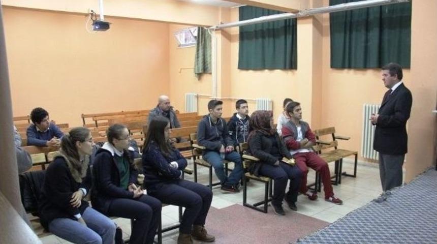 Kumluca&rsquo;da Model U&ccedil;ak Kursu A&ccedil;ıldı