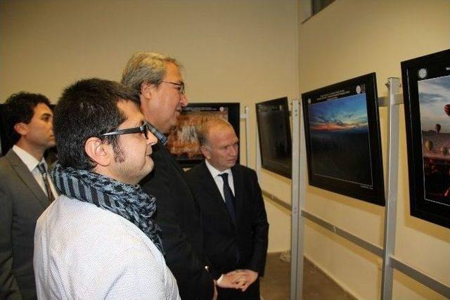 Ödüllü Fotoğraflar Sergileniyor 2