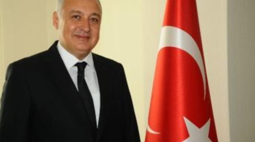 18 Mart &Ccedil;anakkale Zaferi&rsquo;nin 100.yıld&ouml;n&uuml;m&uuml; Ve Şehitler G&uuml;n&uuml;