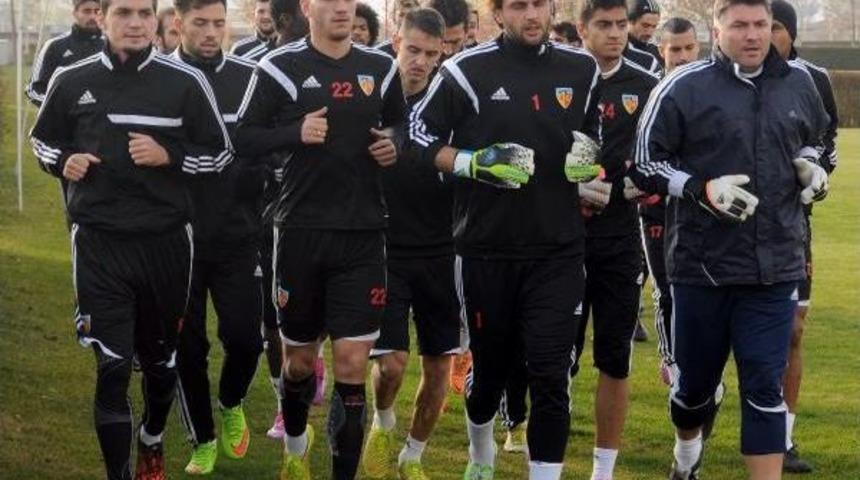 Kayserispor'da Bobo Belirsiz