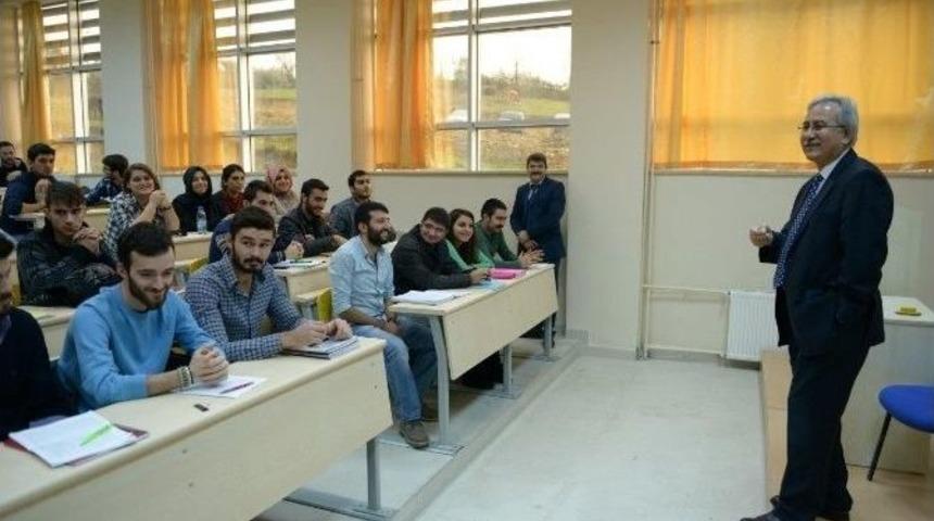 Rekt&ouml;r Kaplan, Kutlubey Kamp&uuml;s&uuml;n&uuml; Ziyaret Etti