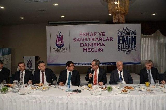 Başkan Çelik, Esnaf Ve Sanatkarı Dinledi