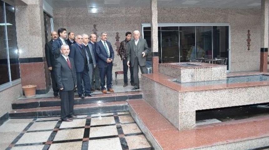 Başkan Selahattin G&uuml;rkan, Kapalı &Ccedil;arşı Esnafları İle Biraraya Geldi