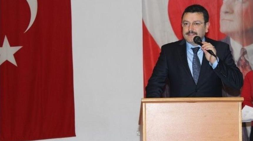 Başkan Gen&ccedil;&rsquo;ten Eğitime Tam Destek