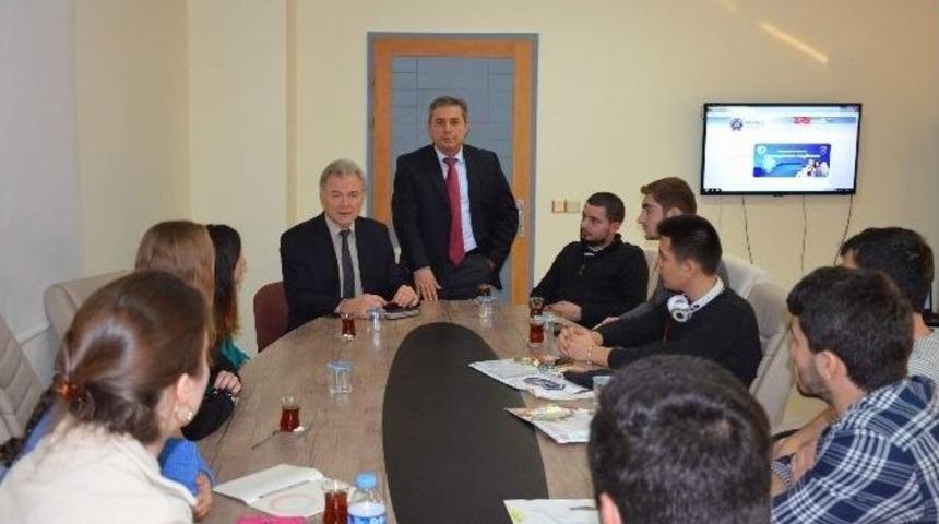 Rus Uyruklu &Ouml;ğrencilere Bilgilendirme Toplantısı