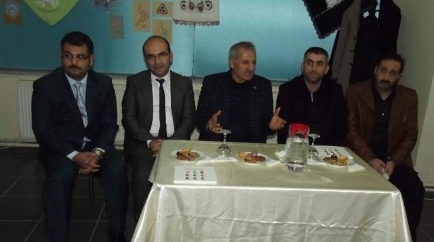 Ak Parti Milletvekili Mustafa Şahin, Kent Konseyi Engelliler Merkezi&rsquo;ni Ziyaret Etti