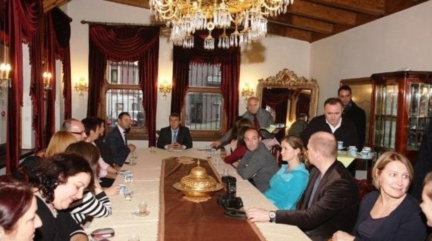 Ab&rsquo;li Heyet Sırrı Paşa Konağı&rsquo;nı Gezdi