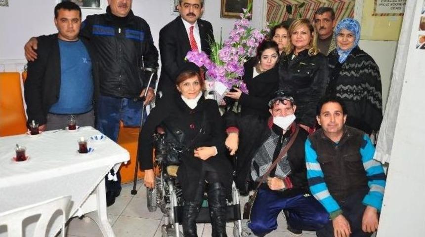 Başkan Alıcık, Engellileri Ziyaret Etti
