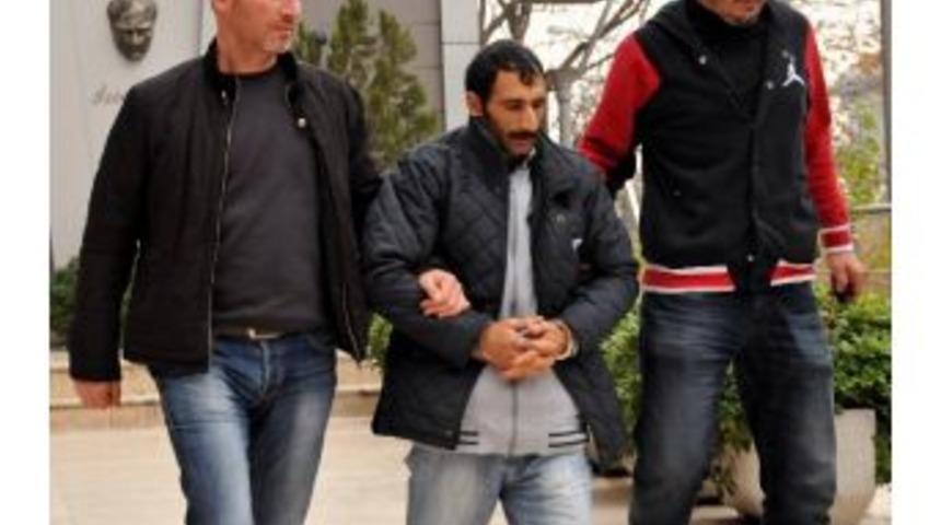 Ağabeyini &Ouml;ld&uuml;ren Şahıs Tutuklandı