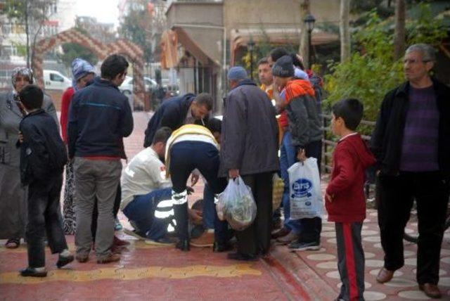 Diyarbakir'da Site Görevlisi Çatida Asili Bulundu