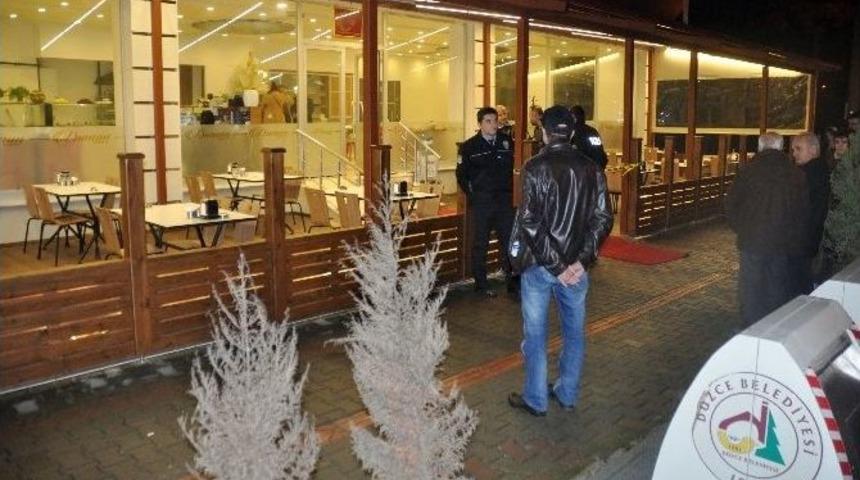 Restorana Kurşun Yağdırdı