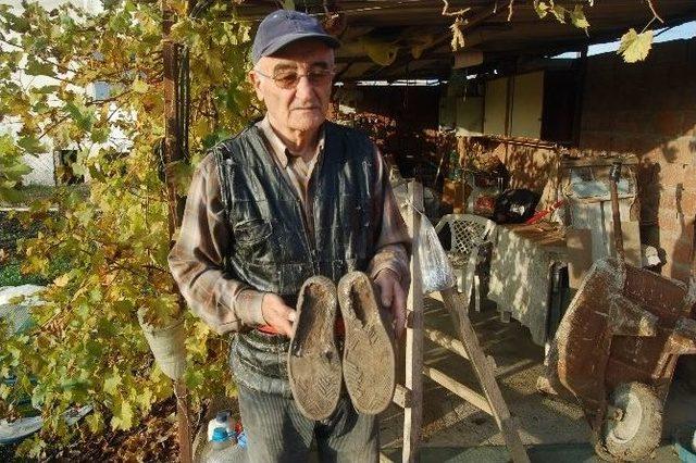 Taklit Ayakkabı Bir Günde Parçalandı