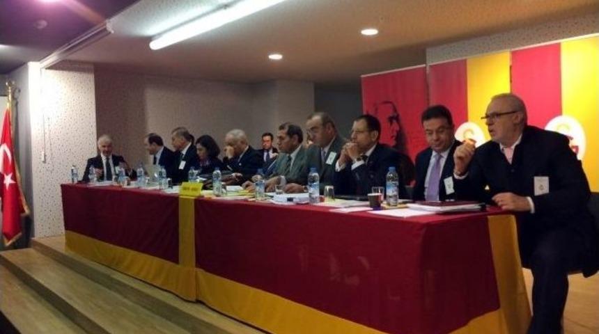 Galatasaray&rsquo;da Olağan&uuml;st&uuml; Genel Kurul Yapılıyor