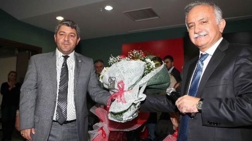 Başkan Karabağ S&ouml;z&uuml;n&uuml; Tuttu
