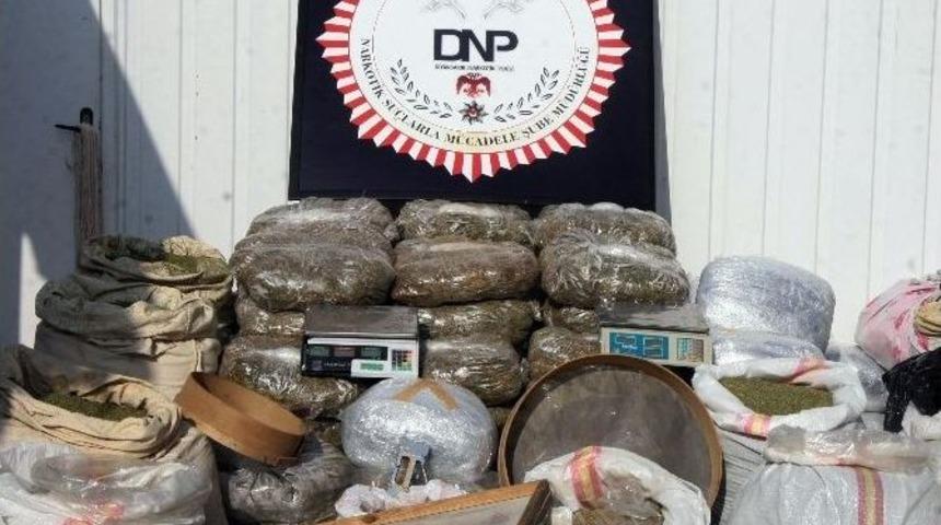 Diyarbakır&rsquo;da 523 Kilogram Esrar Maddesi Ele Ge&ccedil;irildi