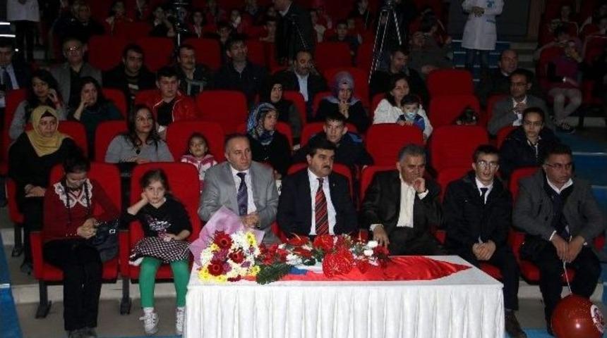 Melikgazi Belediyesi&rsquo;nden &rsquo;engelli&rsquo; &Ccedil;ocuklara Moral G&uuml;n&uuml;