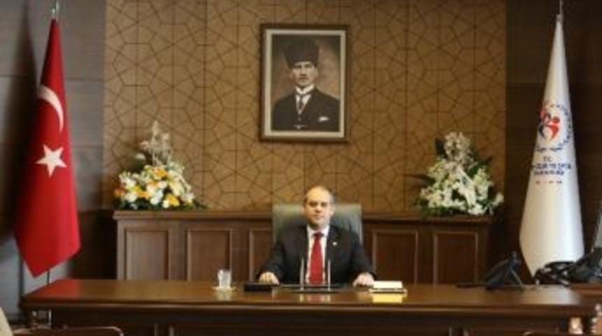 Bakan Kılı&ccedil;, D&uuml;nya &Uuml;&ccedil;&uuml;nc&uuml;s&uuml; G&uuml;reş&ccedil;ileri Tebrik Etti