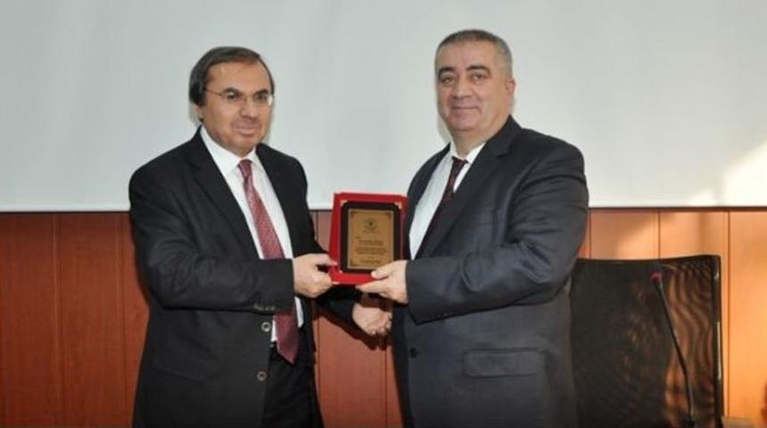 T&uuml;rkiye&rsquo;de Dini Hayat Araştırması Konulu Konferans