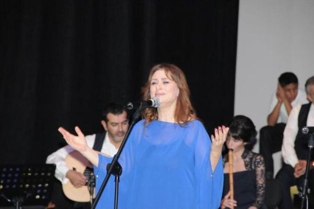 "g&ouml;&ccedil; Yolları Yol İzleri" Konseri