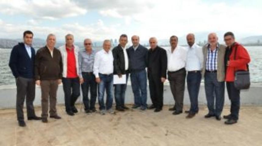 İzmir Bitlisliler Derneği&rsquo;nden &Ouml;rnek Dayanışma