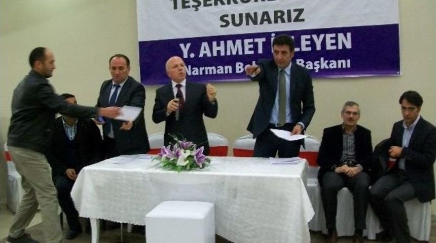 Büyükşehir Belediye Başkanı Mehmet Sekmen Narman’da Muhtarlarla İstişare Toplantısı Yaptı