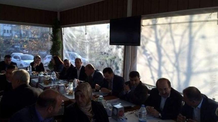 Ak Parti Ortahisar İl&ccedil;e Y&ouml;netimi İlk Toplantısını D&uuml;zenledi