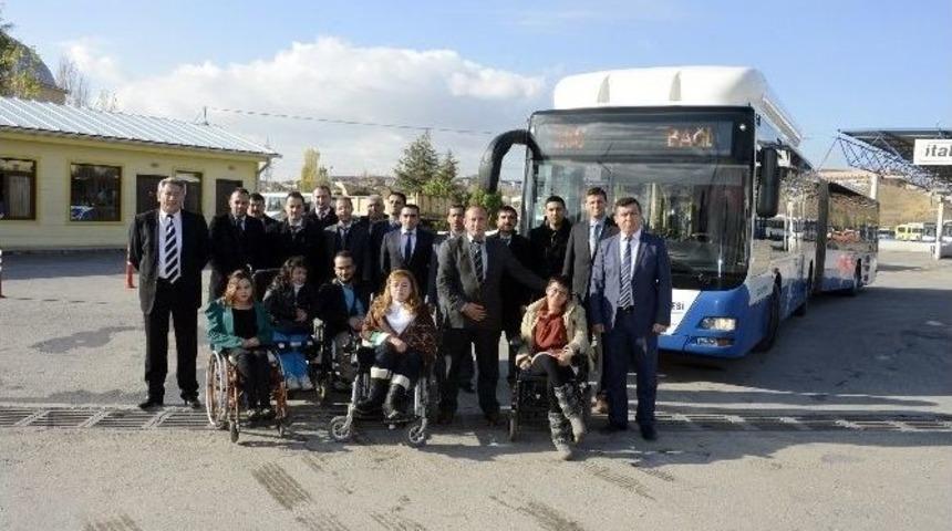 Ego Şof&ouml;r&uuml;nden &Ouml;rnek Davranış