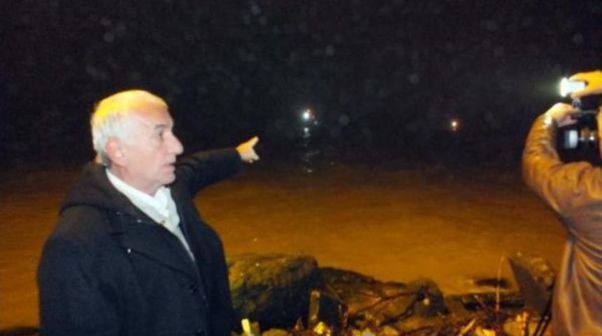 Mahsur Kalan Balikcilar 5 Saatte Kurtarildi