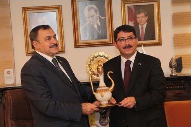 Bakan Eroğlu ndan Manisa ya Şehzade Bali &Ouml;nerisi 2