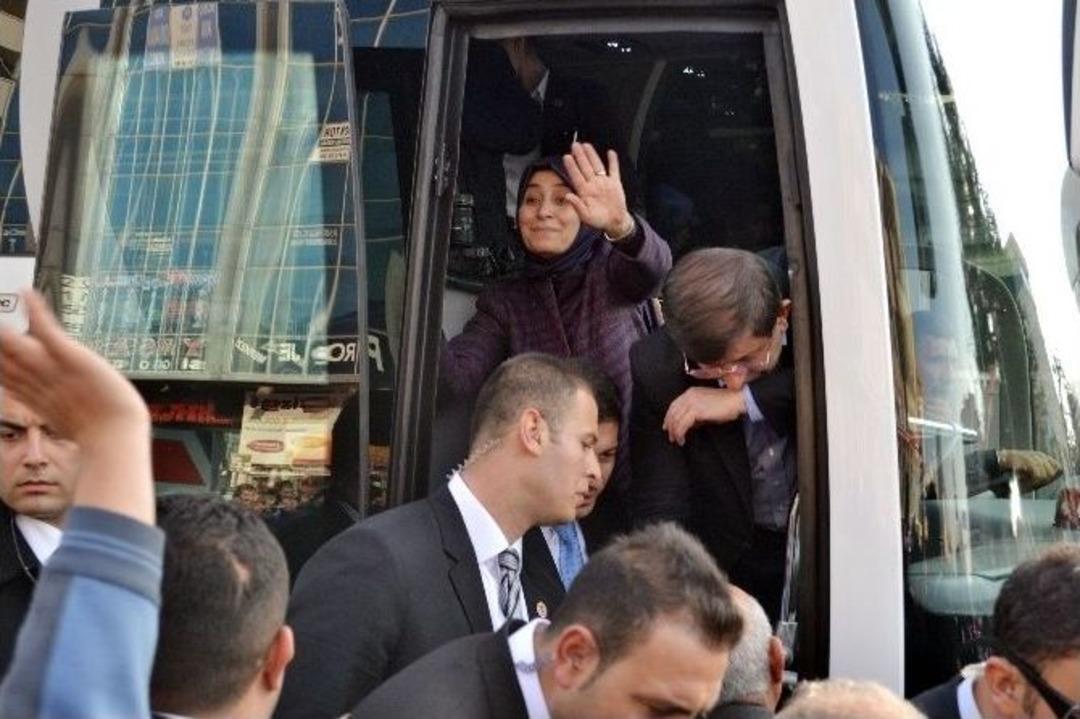 Başbakan Davutoğlu&rsquo;nun Van Ziyareti