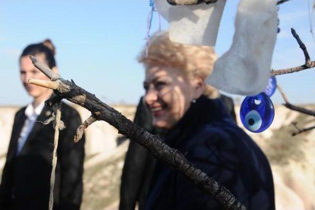 Litvanya Cumhurbaşkani  Dalia Gryhauskaite Kapadadokya&rsquo;Da 1