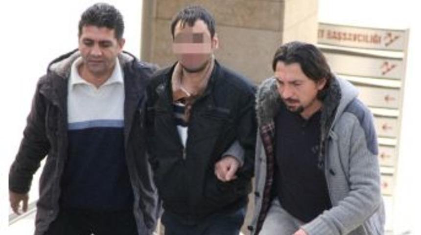 Bisikletten D&uuml;şene &Ouml;nce Yardım Etti Sonra Bı&ccedil;akladı