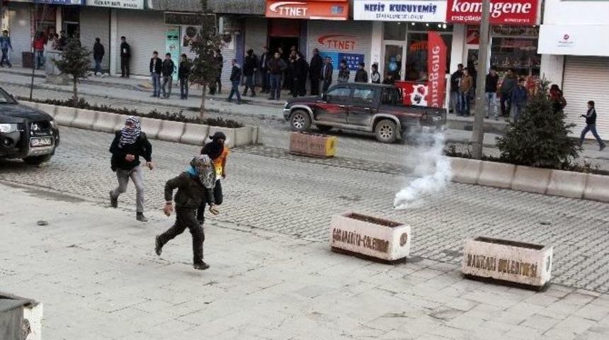 Hakkari&rsquo;de Olaylar &Ccedil;ıktı