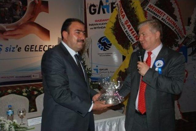 Gaziantep Smmmo Başkanı Özbay, İşkur’un Panelinde Konuştu
