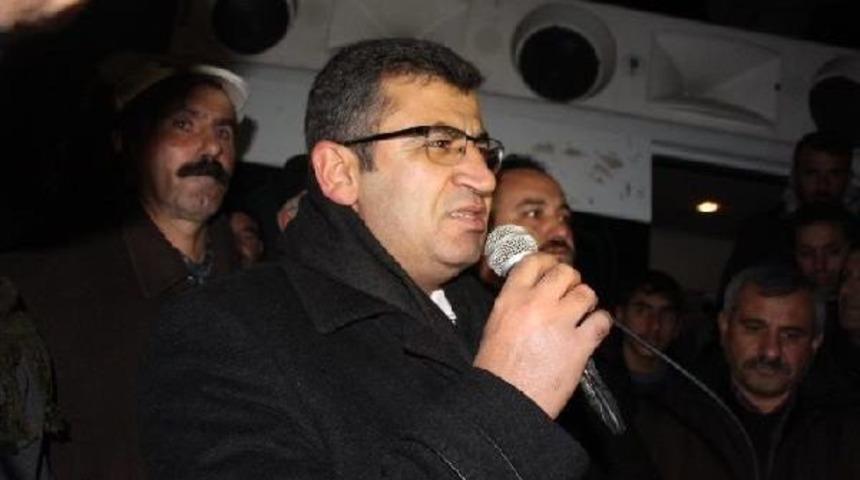 Y&uuml;ksekova'da Cenaze Gerginliği (4)