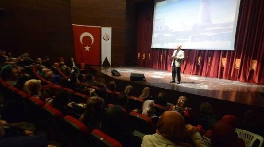 Uşak&rsquo;ta Uğurluel&rsquo;den Tarih Dolu Bir Gece