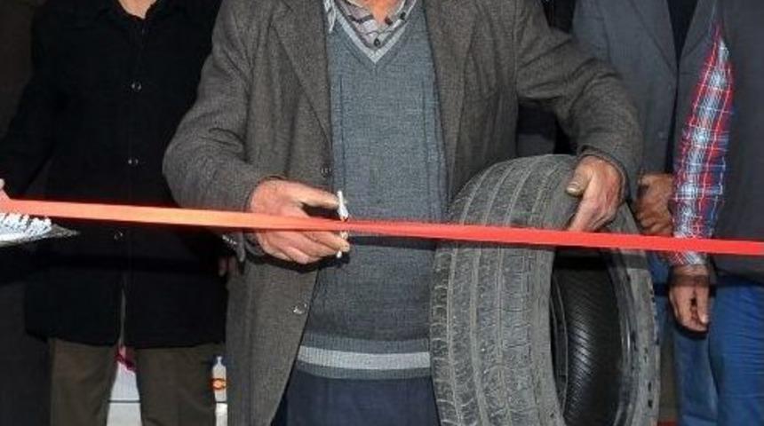 B&ouml;yle Olur Lastik&ccedil;inin Kafe A&ccedil;ılışı Yapması