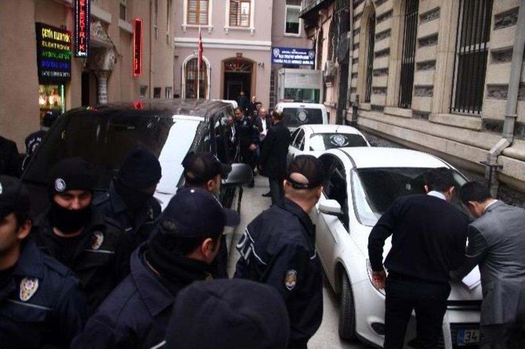 Partililerden, Feyzi İşbaşaran&rsquo;a Yumurtalı Protesto